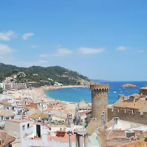 https://fonda-lluna.topcostabravahotels.com